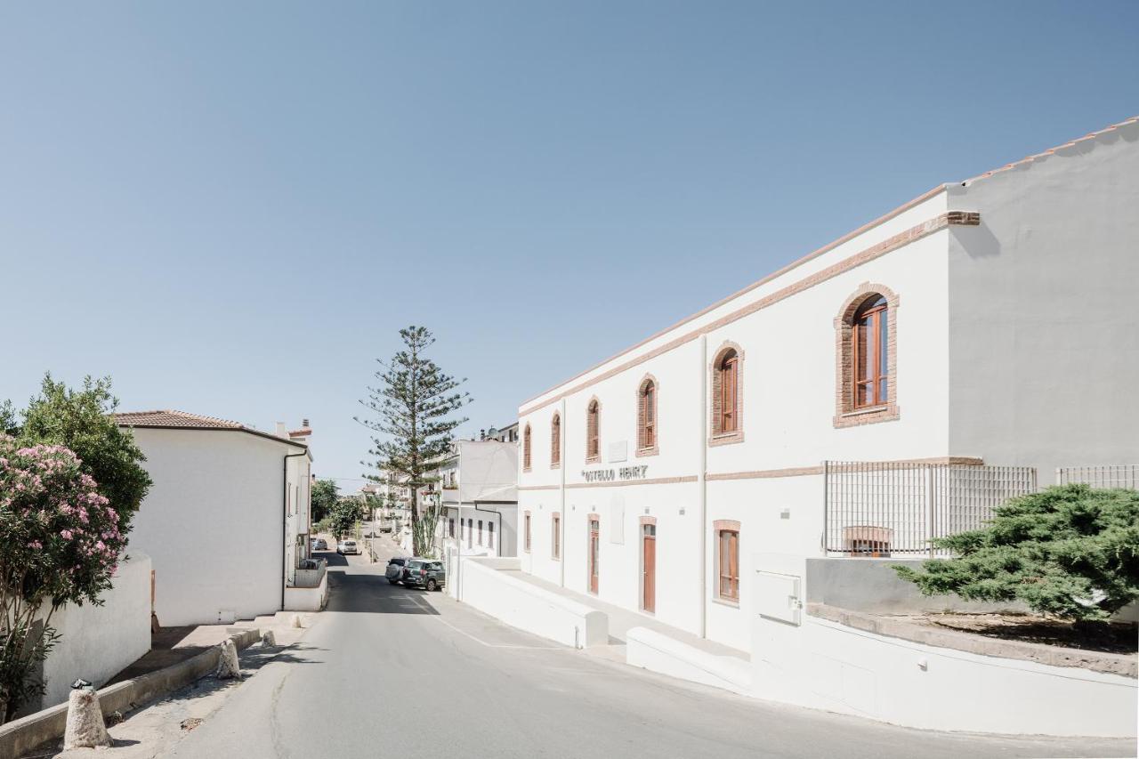 Ostello Henry Buggerru Exterior foto